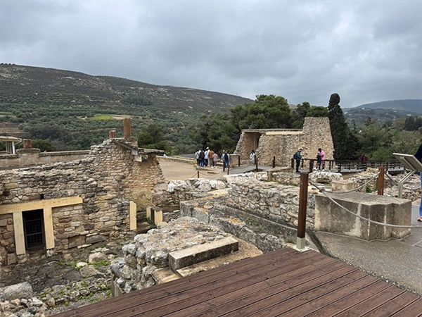 Exploring Crete: Bob’s Trip to Greece’s Largest Island