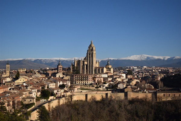 Emiley’s Top 5 Unforgettable Destinations: A Travel Consultant’s Guide to the World