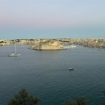 Expanding Luxury Leisure Portfolios With Custom Malta Curation