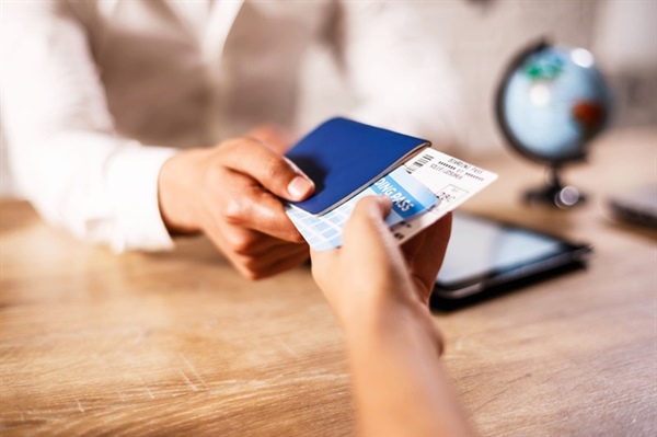 How do negotiated supplier rates actually impact total travel costs?